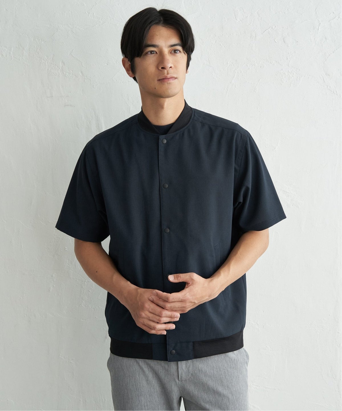 ネイビーブルー