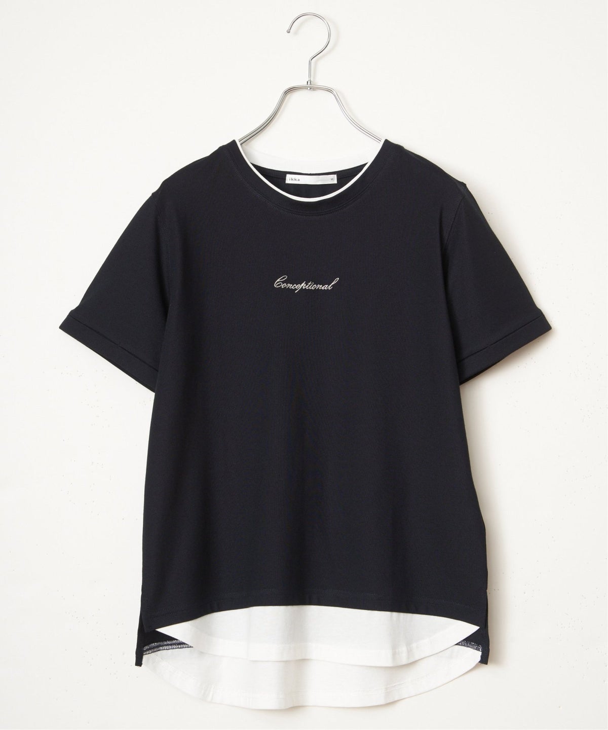 ネイビーブルー