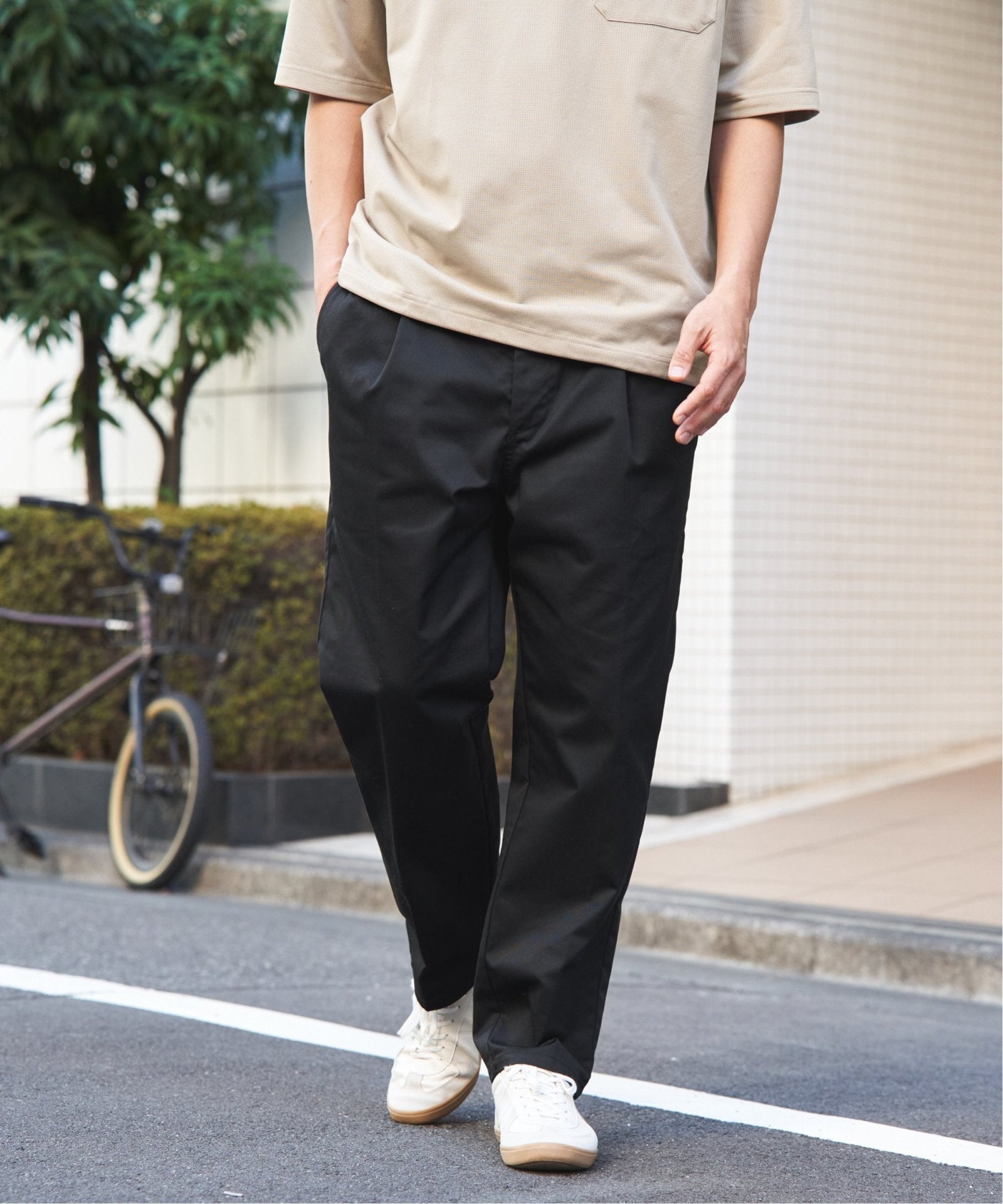UNIVERSAL OVERALL ユニバーサルオーバーオール dailyタックテーパード