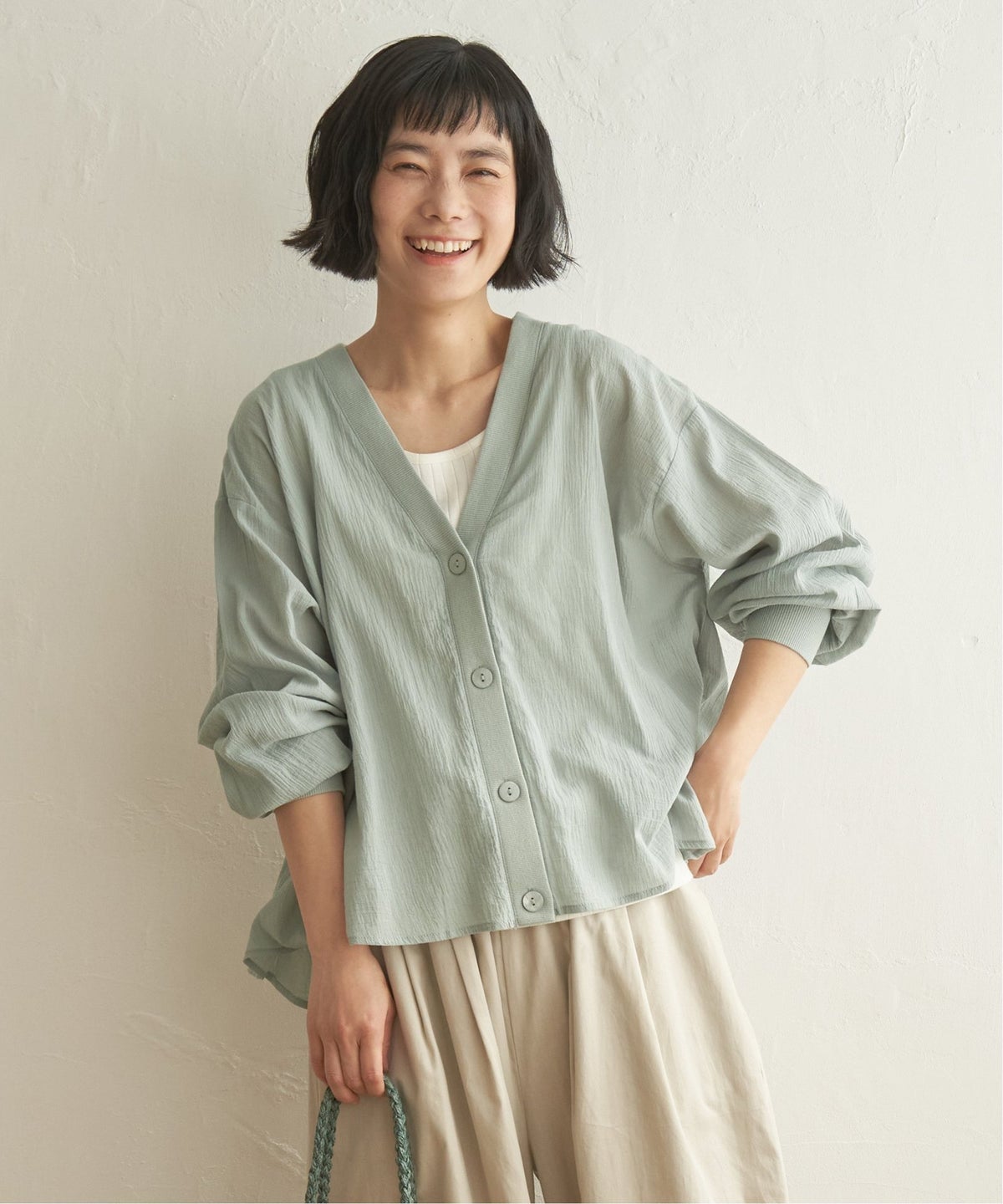 ミントグリーン