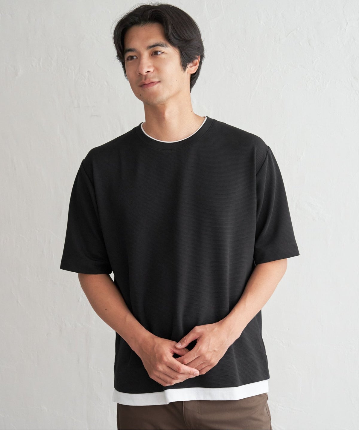 ブラック
