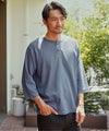 ブルー