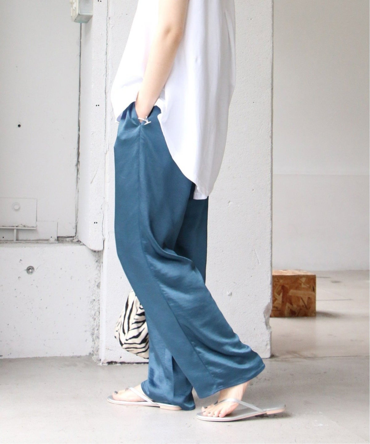 ネイビーブルー