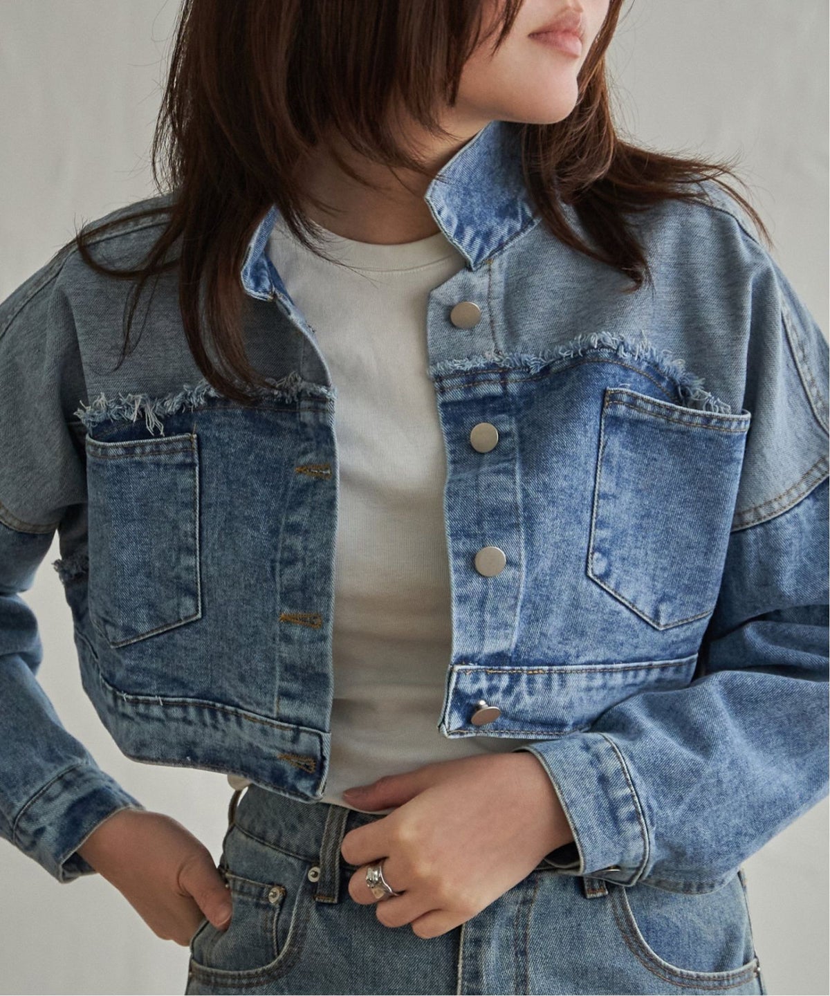 ネイビーブルー