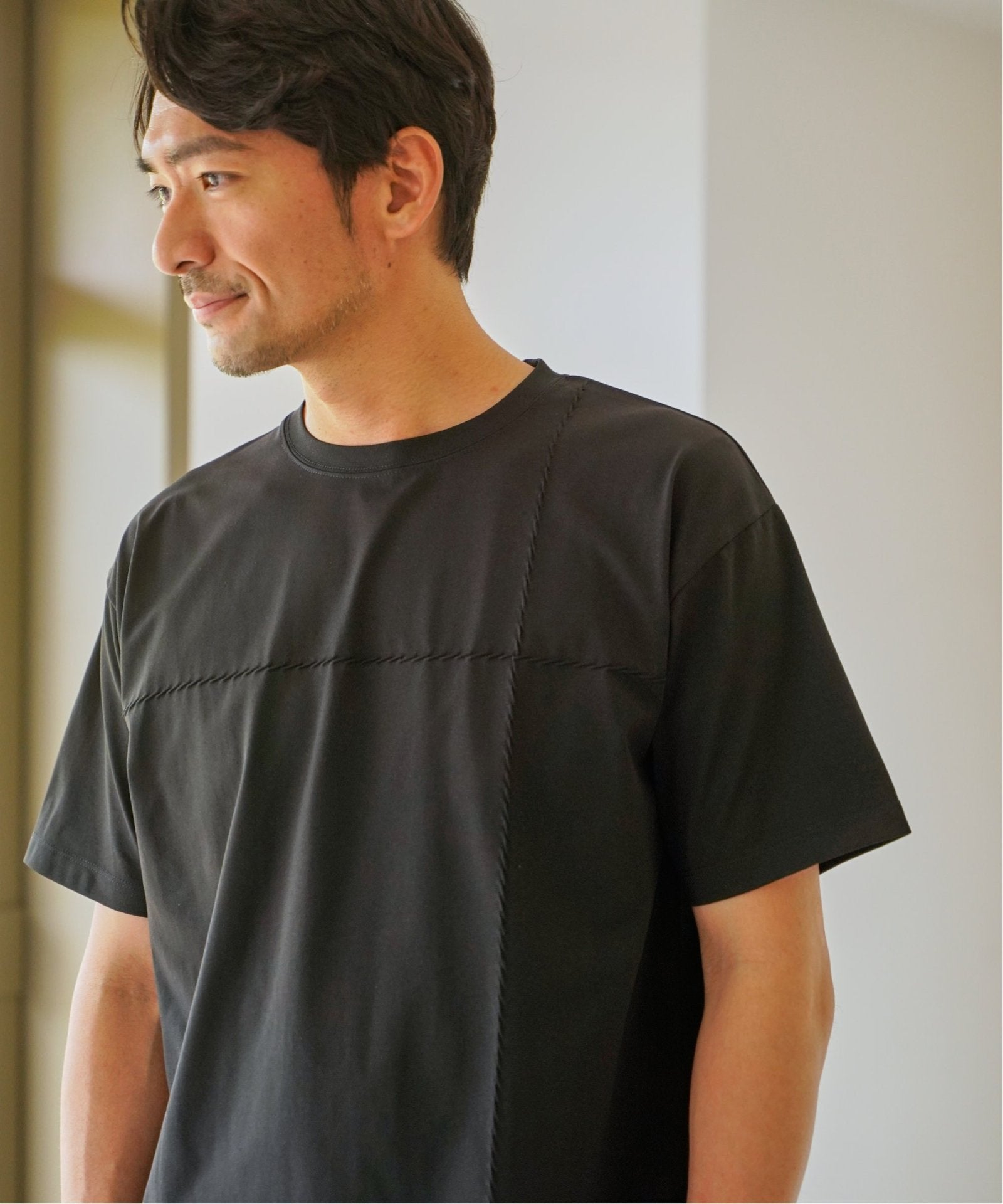 接触冷感】ステッチ刺繍Tシャツ,ikka| TOKYO DESIGN CHANNEL
