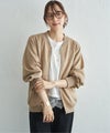 ベージュ