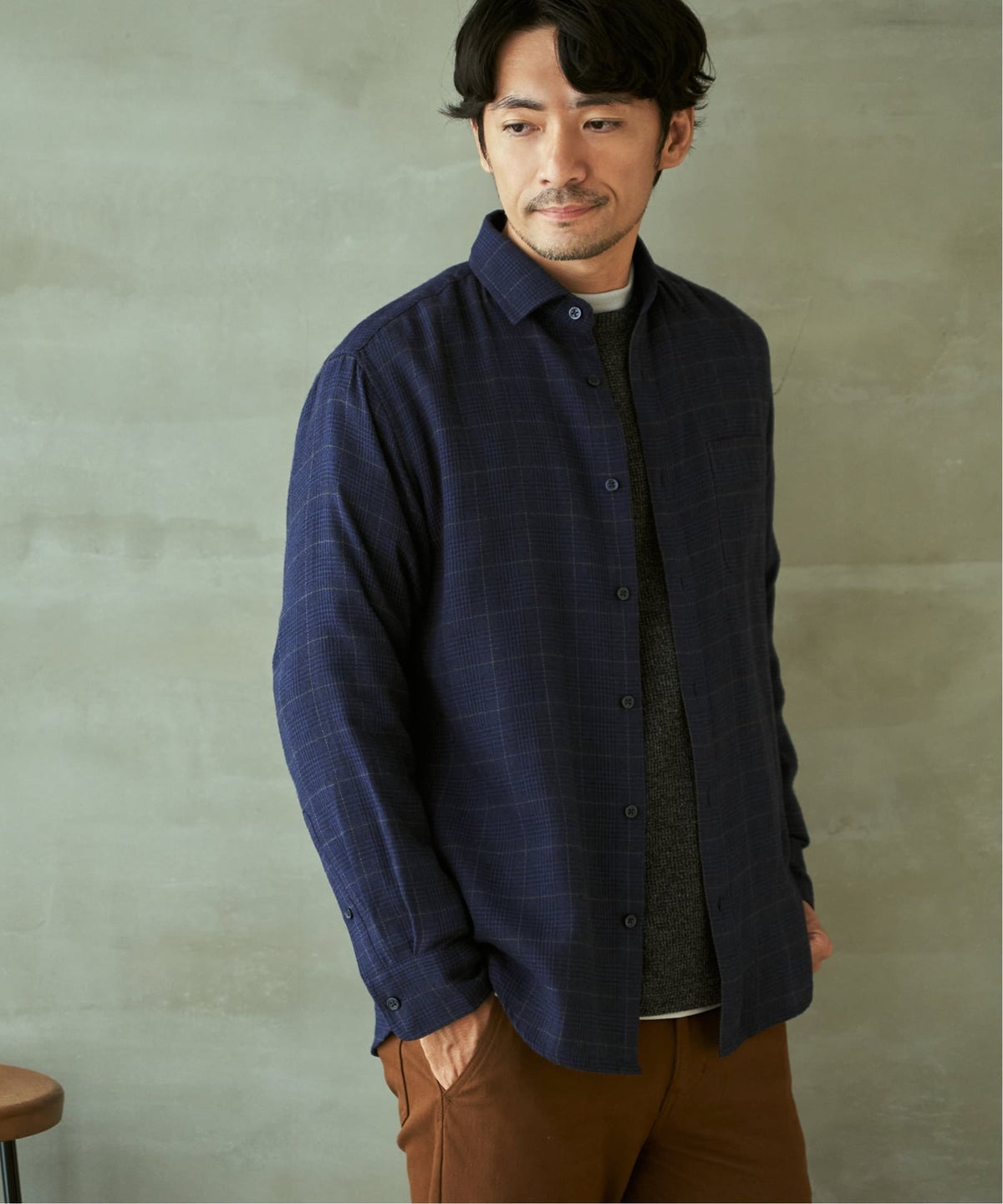 ブルー