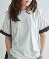 オフホワイト