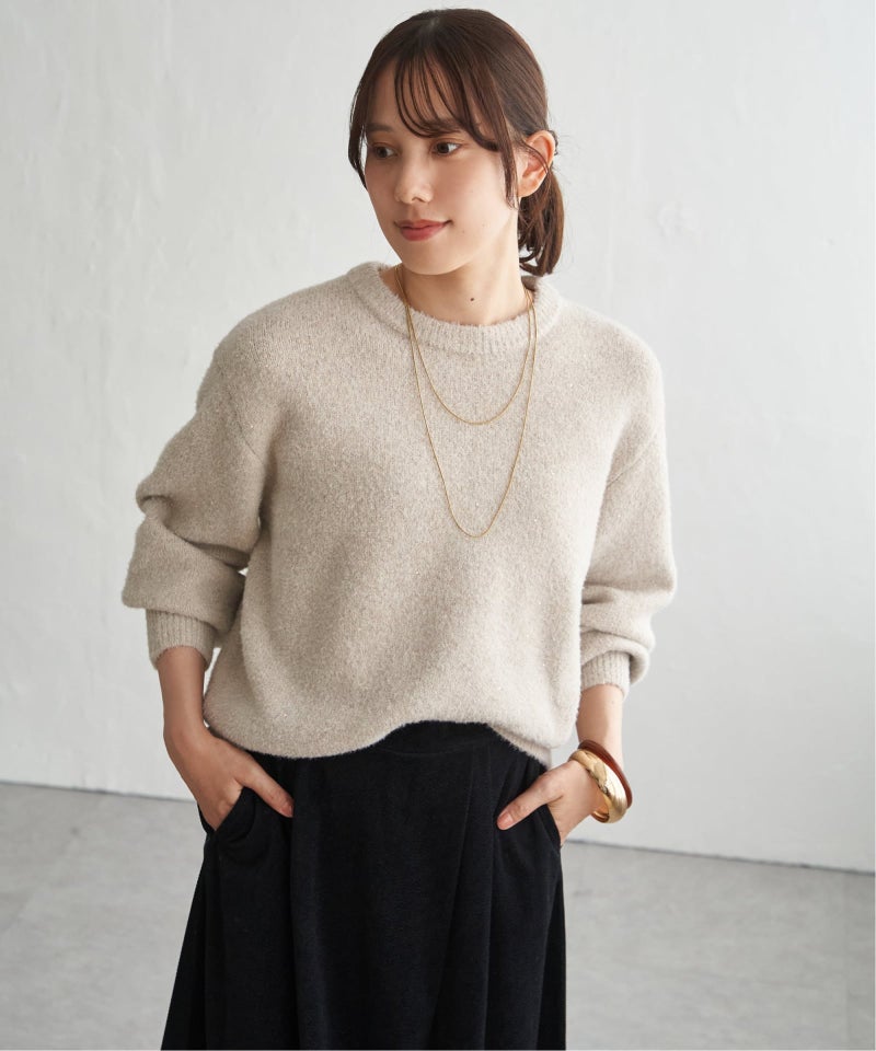 ベージュ