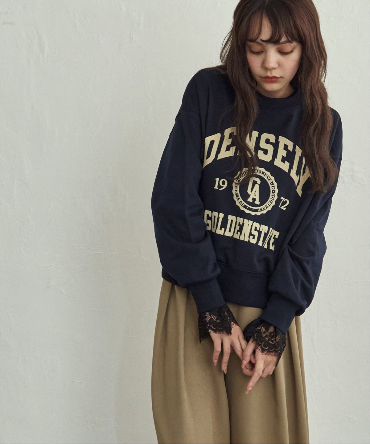 ネイビーブルー