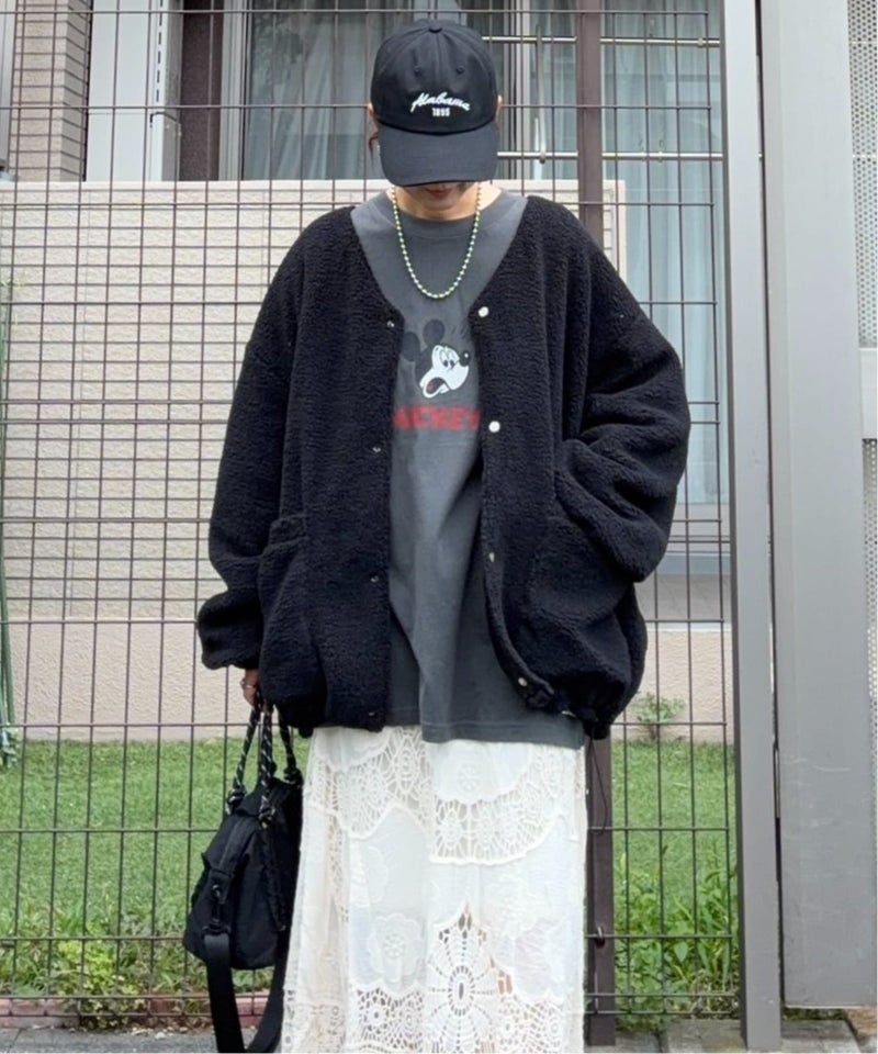 ブラック