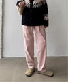 ピンク