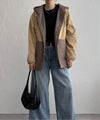 ベージュ