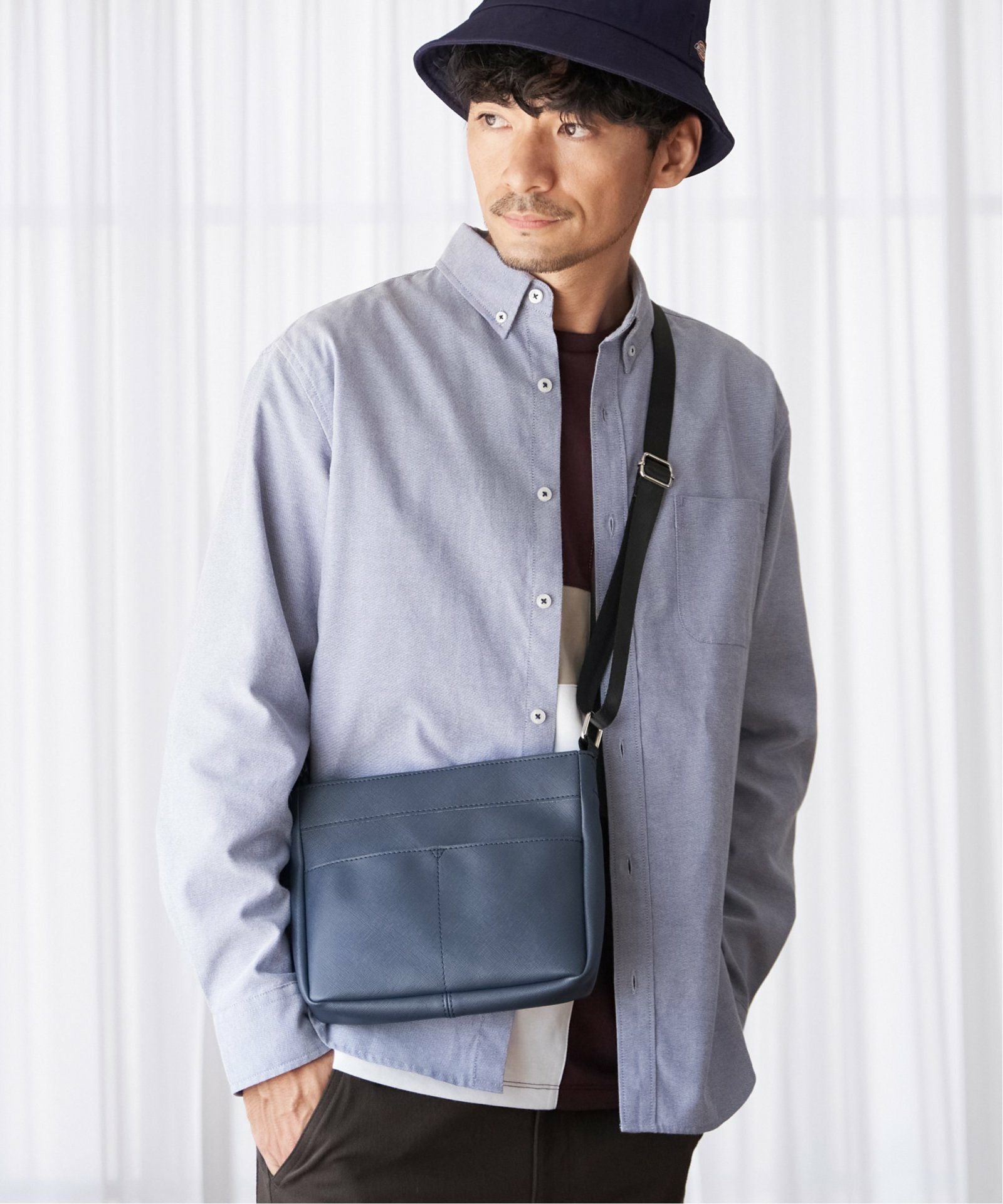サマンサキングズ【新田真剣佑さん着用】ボディバッグ(カモフラ調レザーver.) 新田真剣佑＆ソフィア・リッチー出演♡ サマンサタバサ『「TRICK OR