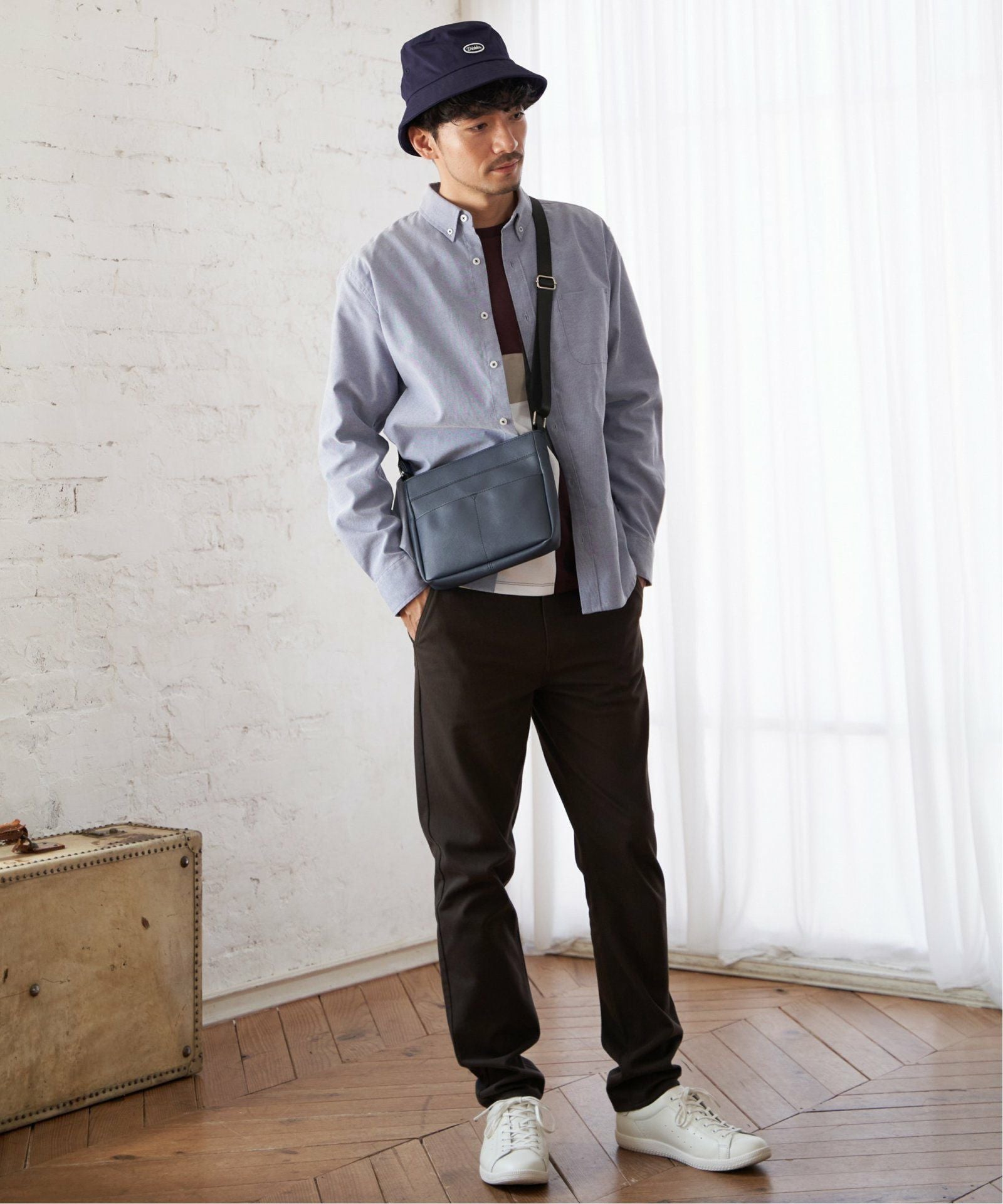 レザータッチサフィアーノショルダーバッグ,30%OFF| TOKYO DESIGN CHANNEL