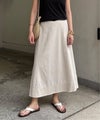 ベージュ