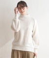 オフホワイト