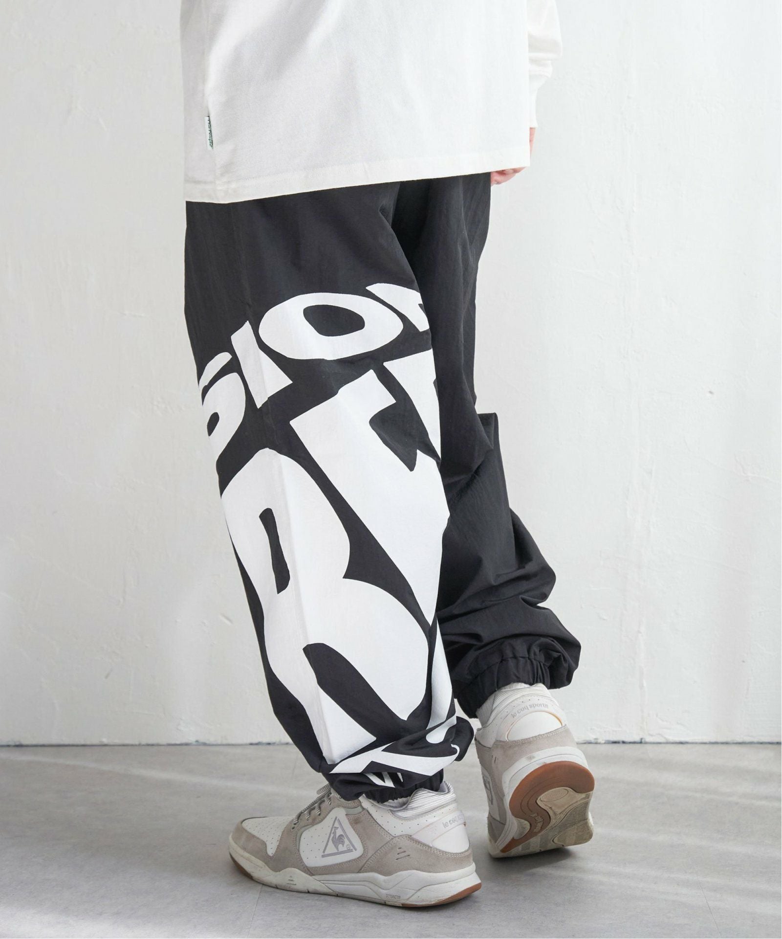VISION STREET WEAR ヴィジョンストリートウェア サークルロゴナイロン